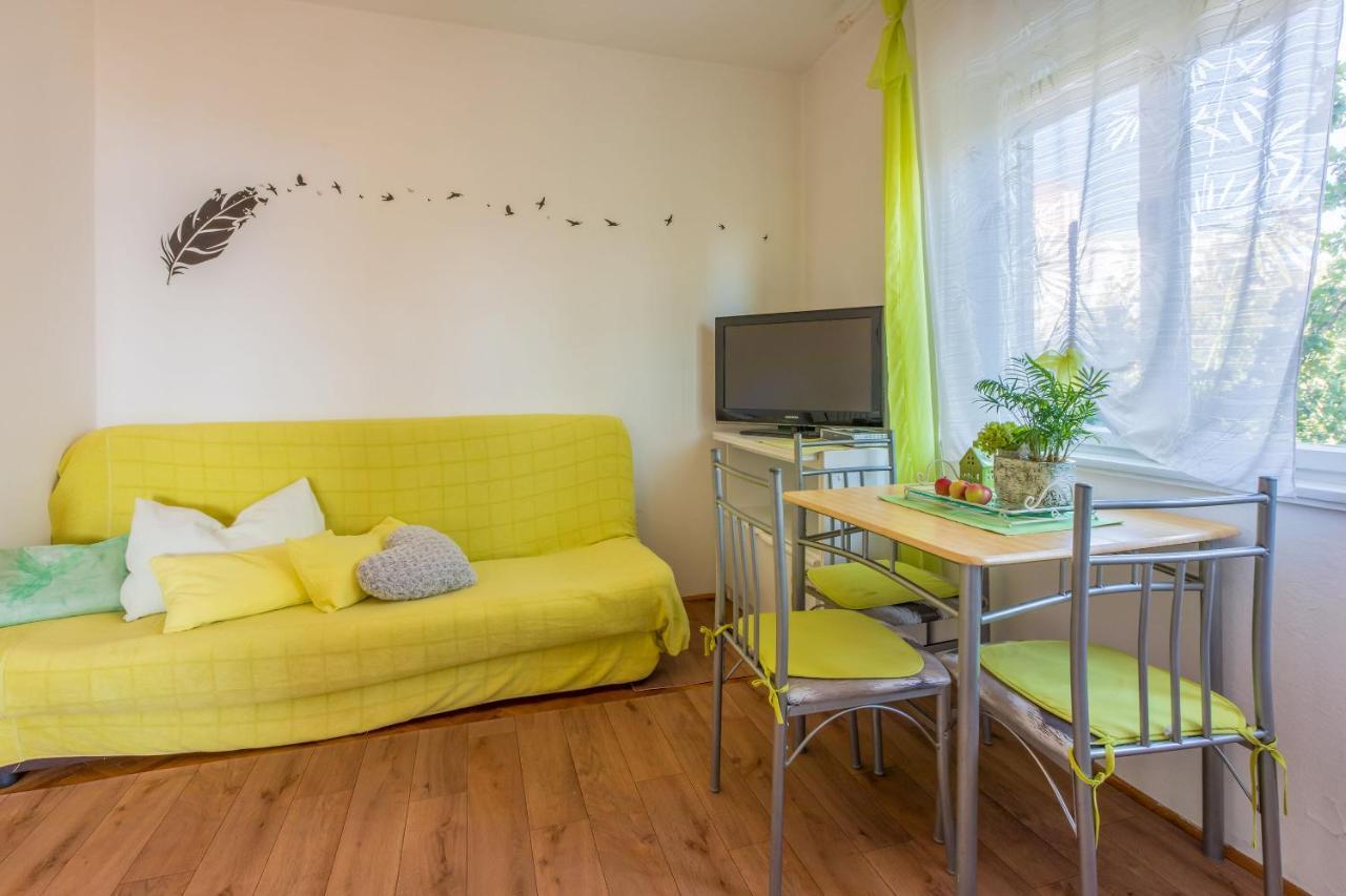 Apartments Marmar Crikvenica Ngoại thất bức ảnh